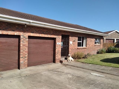 House For Sale In Winterstrand, East London