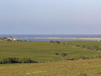 Lot For Sale In Oyster Bay, Eastern Cape