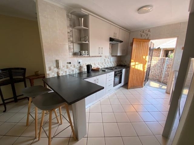 Townhouse For Rent In Clubview, Centurion