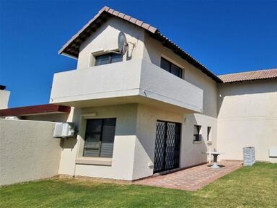 Townhouse For Sale In Diaz Beach, Mossel Bay