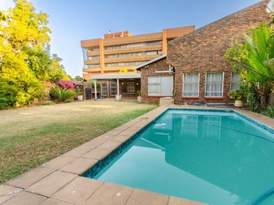 Townhouse For Sale In Lynnwood Ridge, Pretoria