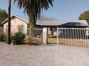 3 Bedroom House For Sale in Kuruman