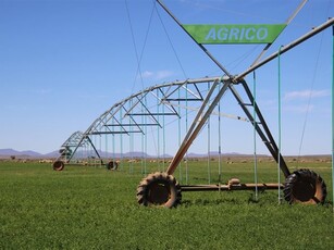 7 688 ha Farm in Victoria West