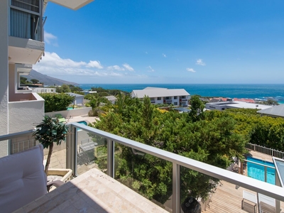 1 Bedroom Apartment Sold in Camps Bay
