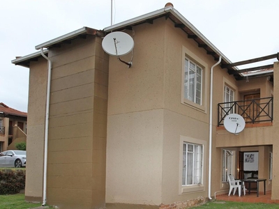 2 Bedroom Apartment For Sale in Nelspruit Ext 29