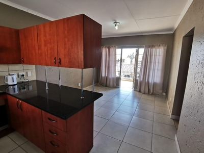 2 Bedroom Apartment For Sale in Waterval East