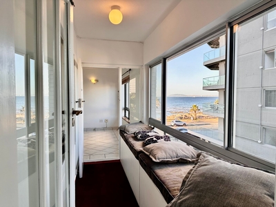 2 Bedroom Apartment Rented in Mouille Point
