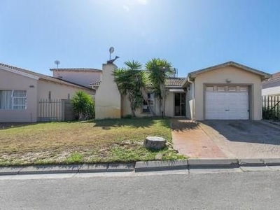 2 Bedroom House Sold in Port Owen