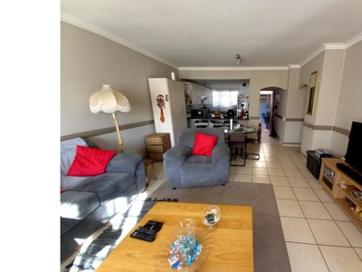 2 Bedroom townhouse - sectional for sale in Northvilla, Benoni