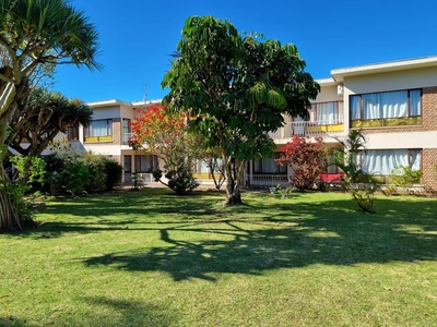 3 Bedroom Apartment For Sale in Beacon Bay