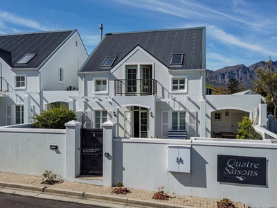 3 Bedroom Freehold For Sale in Franschhoek