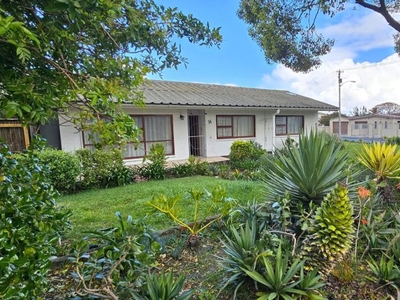3 Bedroom house for sale in Fairfield Estate, Parow