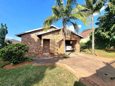 3 Bedroom House For Sale in Kingsview Ext 3