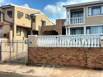 3 Bedroom house for sale in Stanmore, Phoenix