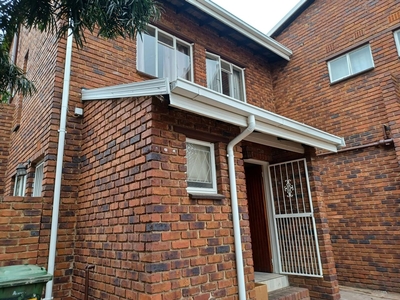 3 Bedroom Townhouse For Sale in Brackenhurst