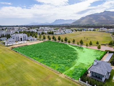 3,750m² Vacant Land For Sale in Val de Vie Estate