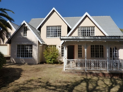 4 Bedroom House For Sale in Country View