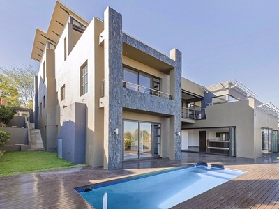 4 Bedroom House To Let in Eagle Canyon Golf Estate