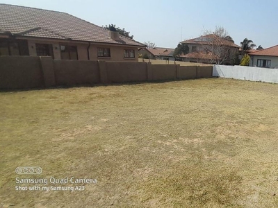 535m² Vacant Land For Sale in Reyno Ridge