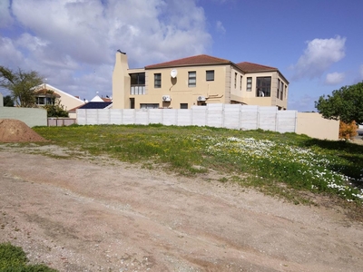 553m² Vacant Land For Sale in Port Owen