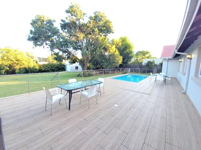 6 Bedroom House For Sale in Vaal Marina