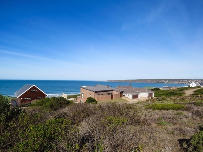 858m² Vacant Land For Sale in Boggomsbaai