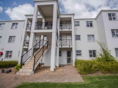 Apartment For Sale in Heritage Park