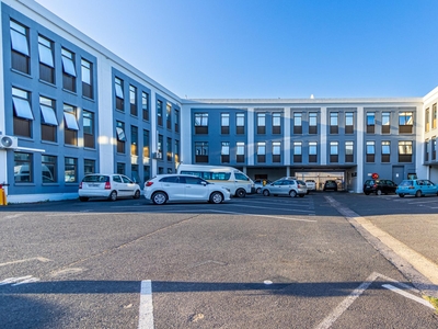 Apartment For Sale in Paarl Central