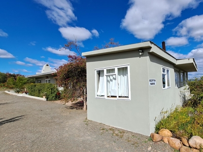 Guest House For Sale in Oudtshoorn Rural