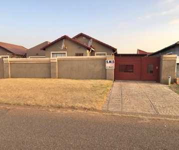 House for sale in Leondale