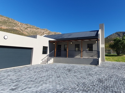 House For Sale in Montagu