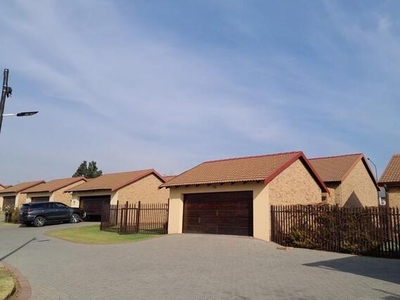 Townhouse For Sale In Secunda, Mpumalanga