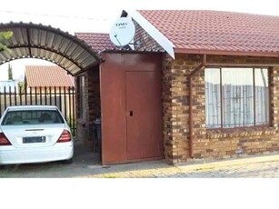 3 Bed House in Mmabatho unit 15