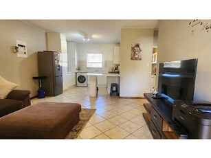 3 Bed Townhouse in Wilkoppies