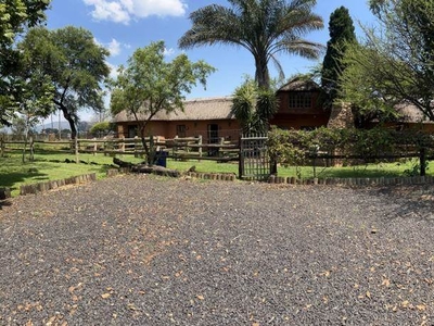 8 ha Farm in Rietfontein AH