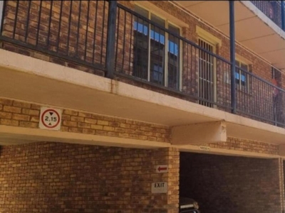 2 Bedroom Apartment / Flat to Rent in Kempton Park Central