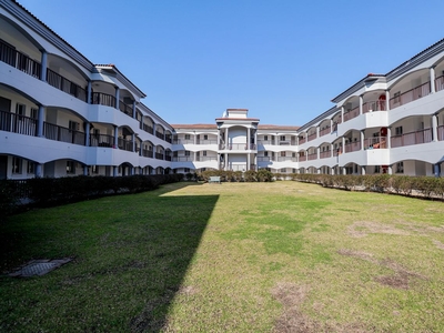3 Bedroom Apartment To Let in Piesang Valley