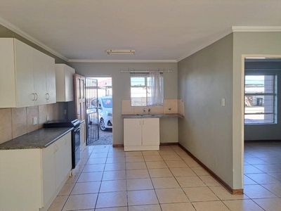 2 Bed Apartment/Flat For Rent Geduld Springs