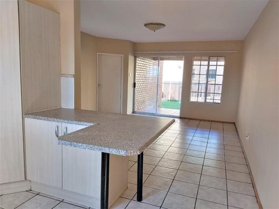 2 Bed Apartment/Flat For Rent Reyno Ridge Witbank