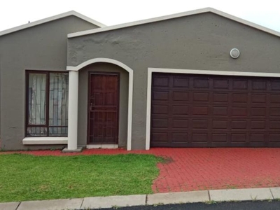 3 Bedroom townhouse - freehold to rent in Hoeveld Park, Witbank