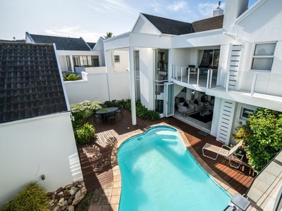 6 Bed House for Sale Royal Alfred Marina Port Alfred