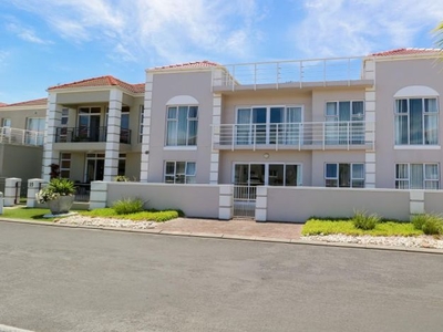 8 Bedroom house for sale in Harbour Island, Gordons Bay