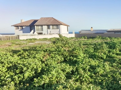 821m² Vacant Land For Sale in Cape St Francis