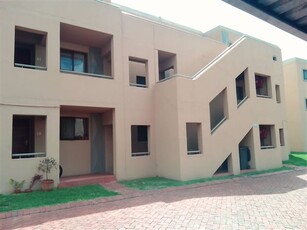 2 Bed Apartment in Weltevreden Park