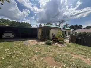 4 Bedroom House For Sale in Bo-dorp