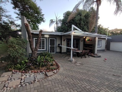 3 Bedroom Freehold For Sale in West Acres Ext 1