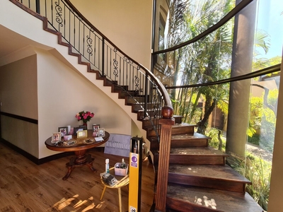 5 Bedroom House For Sale in Cycad Estate, Bendor