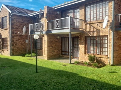 Apartment / flat to rent in Brandwag - Newly Renovated Flatlet On the Ground Floor Available for Students At Ufs 500m From Main Gate