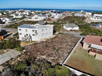 625m² Vacant Land Sold in Struisbaai