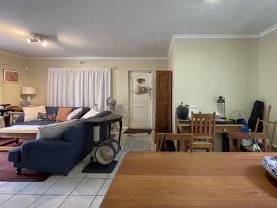 2 Bedroom House Rented in Sonstraal Heights
